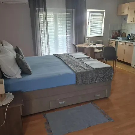 Bosnjak Διαμέρισμα Σίμπενικ